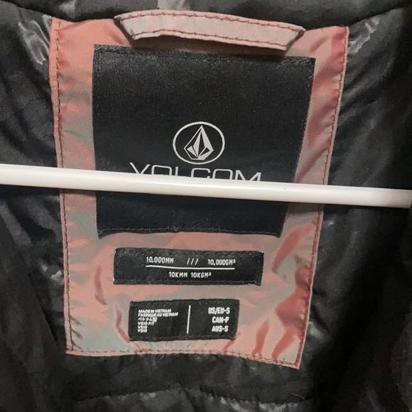 Volcom Snow Jacket size small - Picture 2 of 4